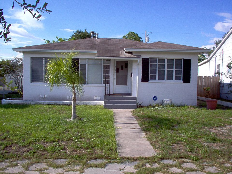 1st image of 4045 1st Ave N