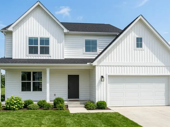 2750 Calabria Ln, Valparaiso, IN 46385