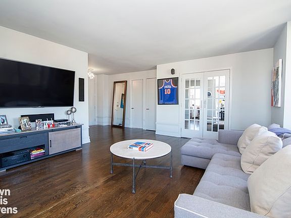4th image of 300 E 85th St APT 2703