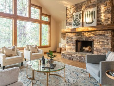2834 NW Lakemont Dr, Bend, OR, 97703