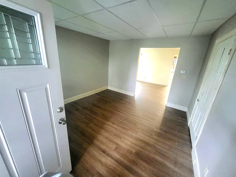 408 N Madison St S #SOUTH — Photo 1