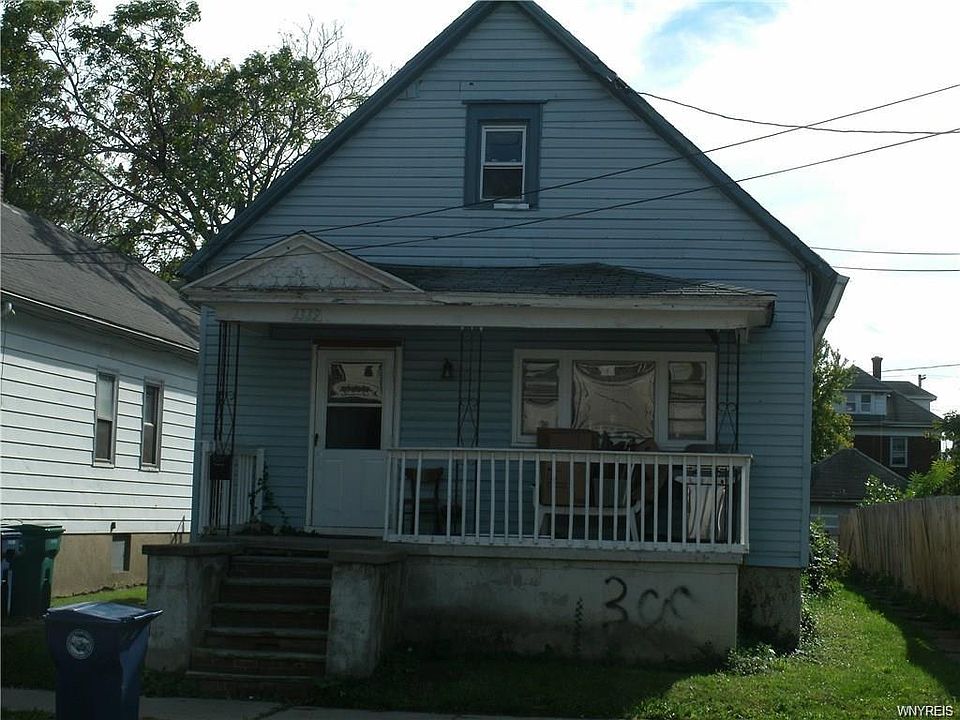 2nd image of 1339 Pierce Ave