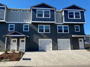 7871 28th St #B, White City, OR 97503