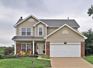 4368 Northpoint Cir, Saint Louis, MO 63129