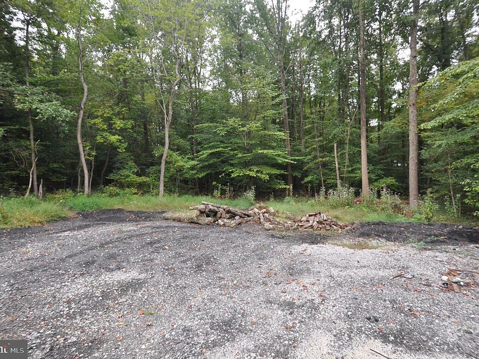 2nd image of 7725 Dolly Dr