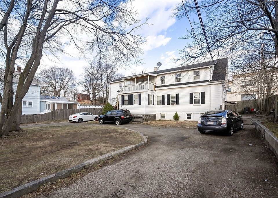 1st image of 7 Burns Ave