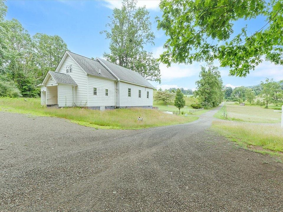 1st image of 190 Parkway Church Rd SW