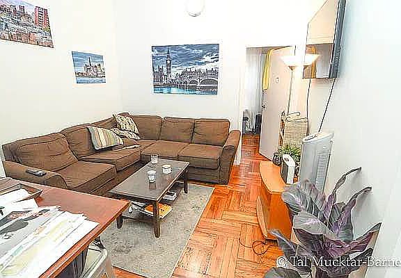 5th image of 102 Lexington Ave #33R