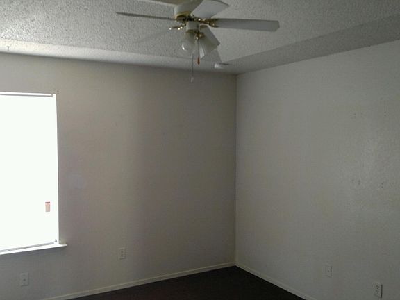 2nd image of 740 Woodland Ct
