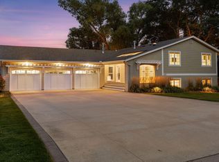 2509 Cherrywood Rd, Minnetonka, MN 55305