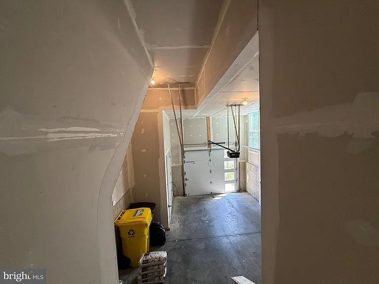 221 Narrowleaf Way — Photo 26