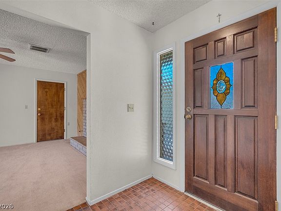 5th image of 1535 Mancha Dr