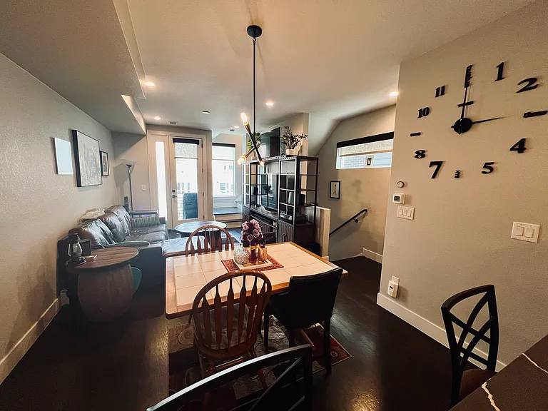 1581 Grove St #1 — Photo 5