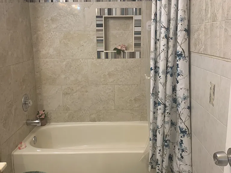 227 Lindsey Ct #1 — Photo 26