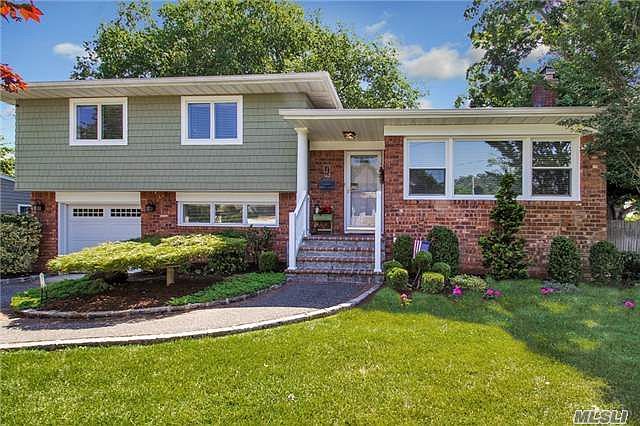 1st image of 120 Shinnecock Ave