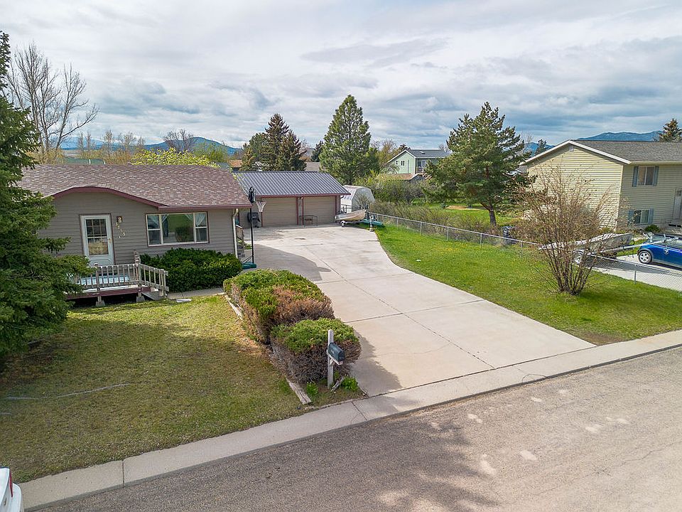 1st image of 3733 E Groschell St