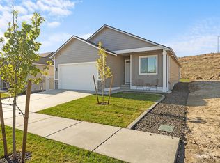 3709 Nuthatch St, Richland, WA 99353