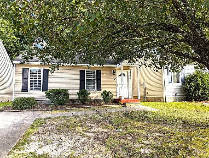 Mulberry Place — Photo 2