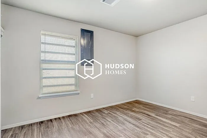 507 N Monroe St #B — Photo 10