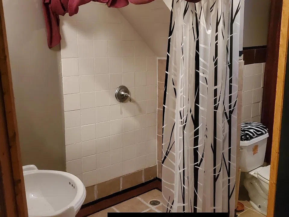 3847 Page Blvd #6