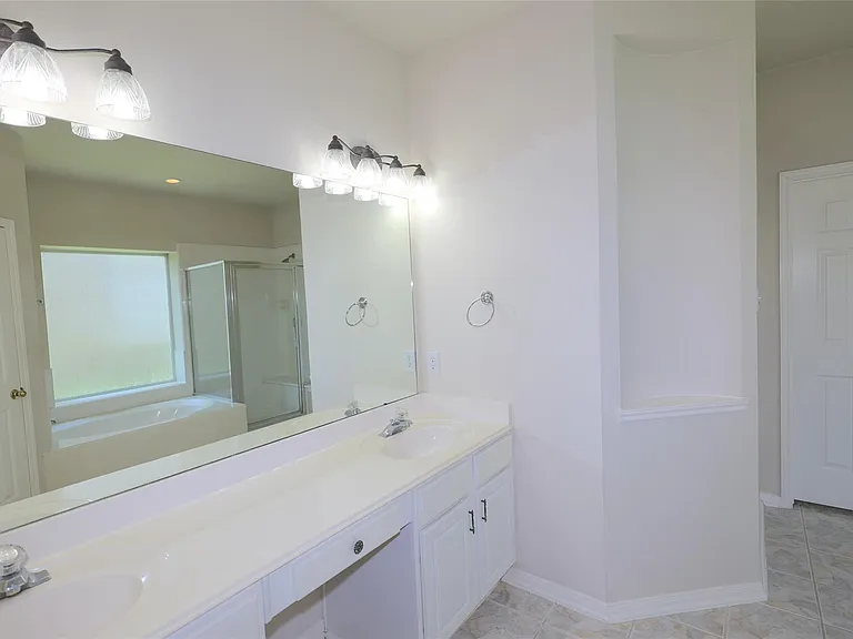 4810 Zachary Ln — Photo 14