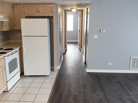 5th image of 7325 Oakwood Ave APT 4F