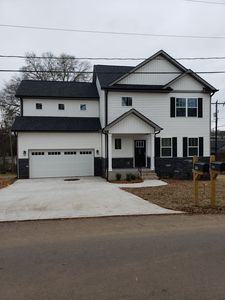 200 B St, Greer, SC, 29651