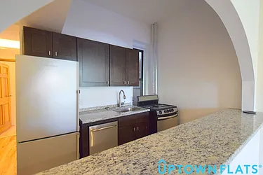 Rented by Uptown Flats LLC