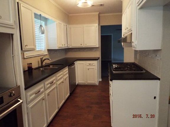 5th image of 2730 S Kitchen Dr
