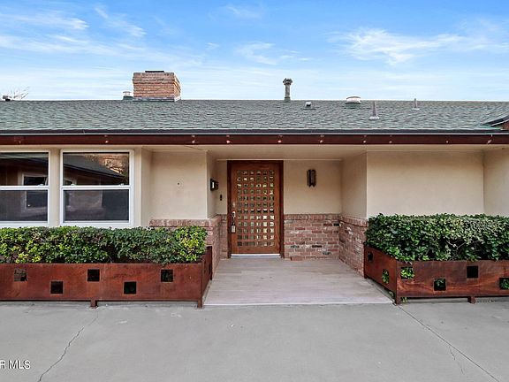 2nd image of 3949 Flamingo Dr