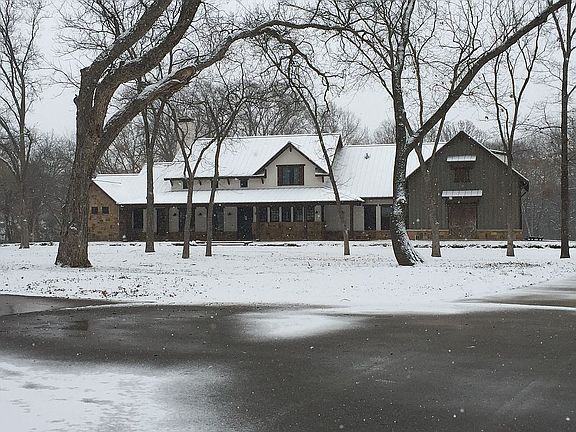2nd image of 1891 Karen Dr