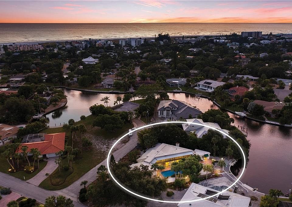 1st image of 5420 Azure Way