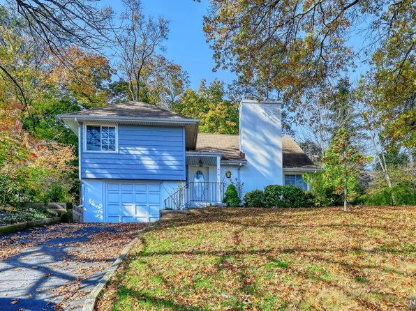 815 Kinderkamack Rd, River Edge, NJ 07661