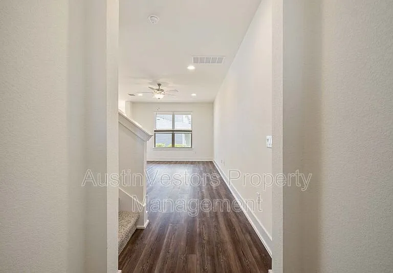 11202 Gadsen Ln #67 — Photo 6