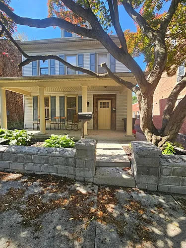 320 W Main St #1FL Photo 1