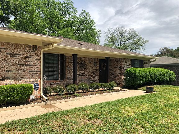5th image of 1613 Brookhaven Cir