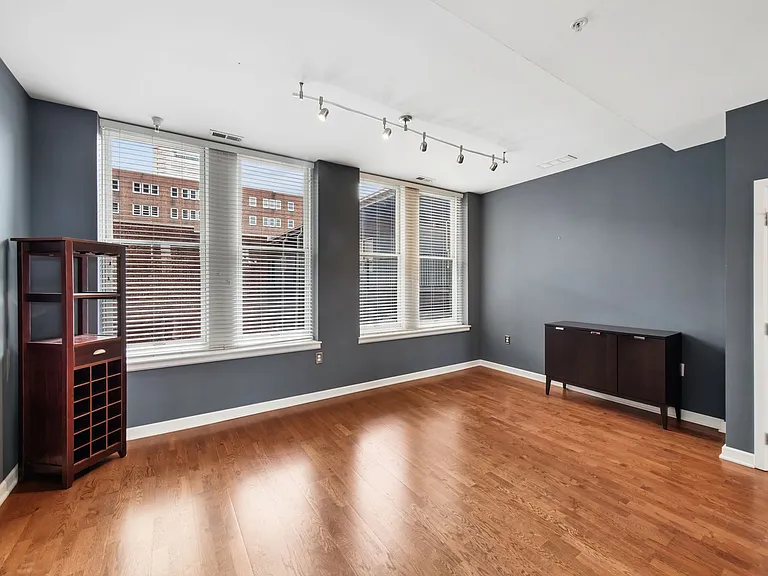 145 N High St #301 — Photo 15