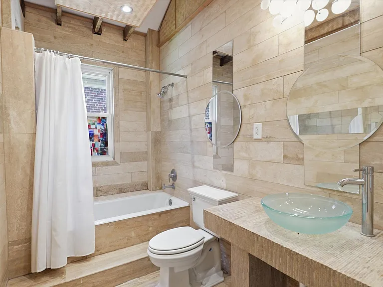 4130 Military Rd NW — Photo 13