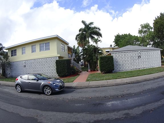 2nd image of 15 S Palmway APT 10