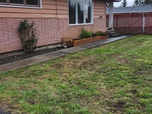 58606 Kavanaugh St, Saint Helens, OR 97051