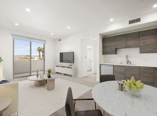 1545 S Fairfax Ave #PENTHOUSE 3, Los Angeles, CA 90019
