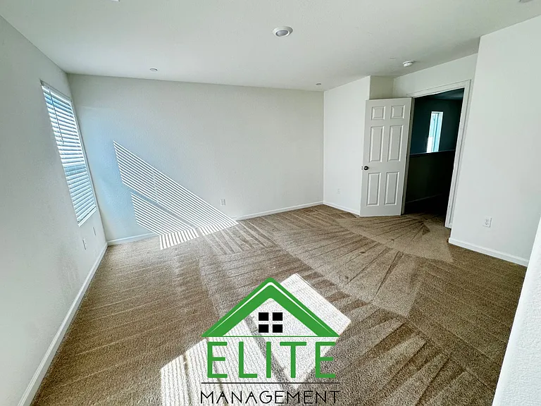 8844 Ariston Ln — Photo 8