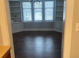 16103 Clifton Blvd, Lakewood, OH