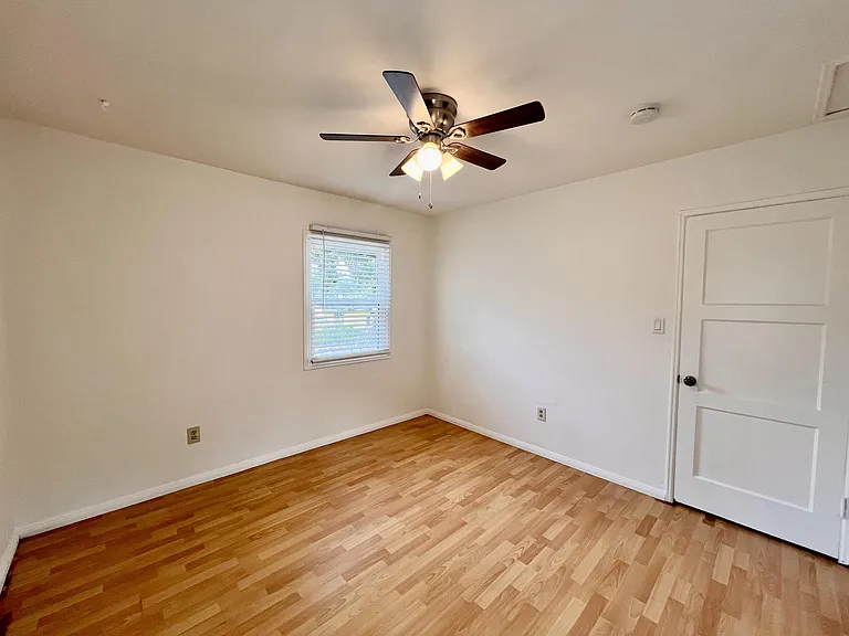Bedroom (1)