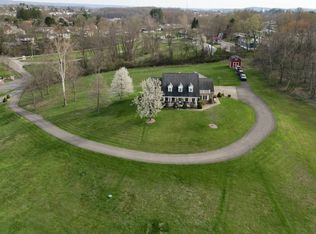 101 McCormick Hollow Rd, Morgantown, WV 26508