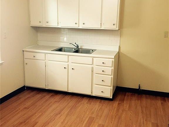 2nd image of 91 Duerstein St