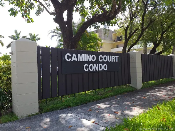 8000 SW 81st Dr APT 204, Miami, FL 33143