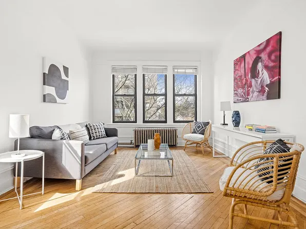 5 Stratford Rd APT 15, Brooklyn, NY 11218