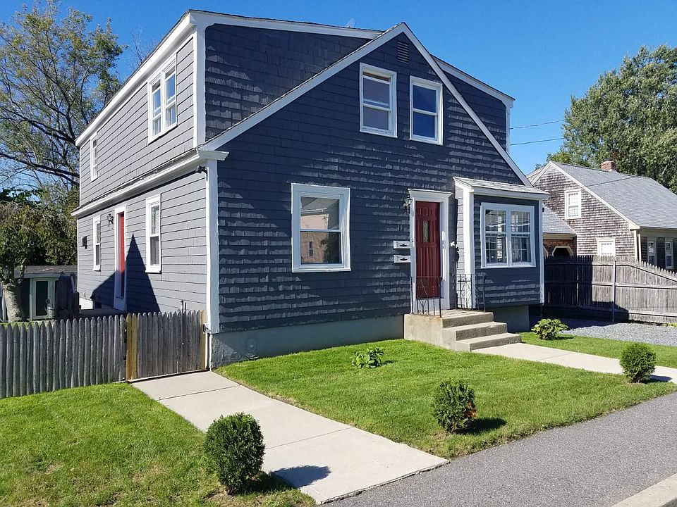 1st image of 19 Doran Ave #2