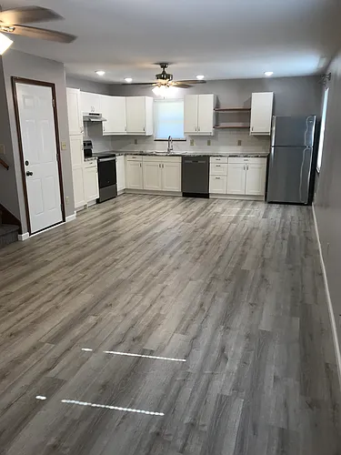 1202 SW Sunset Ave Photo 1